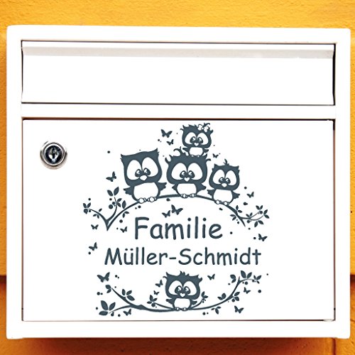 Wandtattoo Loft Briefkasten Aufkleber "Eulen Familie auf einem Ast" mit Wunschnamen / BITTE TEILEN SIE UNS IHREN WUNSCHNAMEN IM ANSCHLUSS AN DIE BESTELLUNG PER NACHRICHT MIT!!! / Owl / Uhu / Wandtattoo / Wandaufkleber / 54 Farben / 3 Größen / hellgrau / 25 cm hoch x 24 cm breit von Wandtattoo-Loft