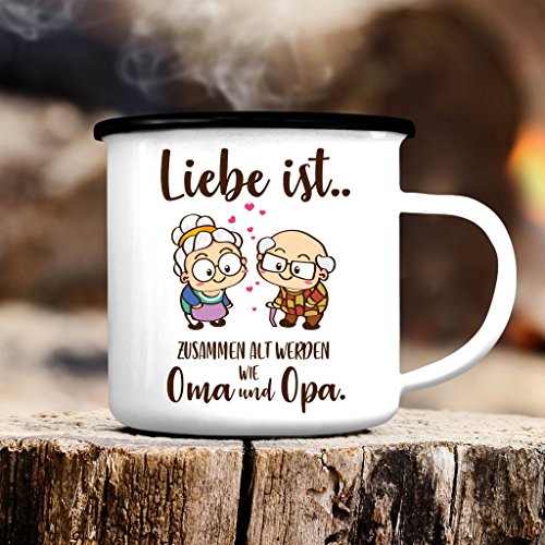 Wandtattoo-Loft Campingbecher Emaille Liebe ist... zusammen alt Werden wie Oma und Opa mit süßem Paar Emailletasse/Becher mit Motiv/Für Immer wie Oma und Opa/Liebesbeweis/schwarzer Tassenrand von Wandtattoo-Loft