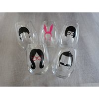 Handbemalte Bob Es Burgers Weingläser. Kostenloses Geschenk Inklusive Belcher/Linda Louise Tina Gene von WarmBoxedWine