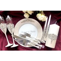 10Er Set Hochzeitsgläser Weiß, Tortenheber Messer Weiß Hochzeitskerzen Teller Zwei Gabeln Für Die Hochzeitstorte Hochzeitsdeko von WarmhomeGifts