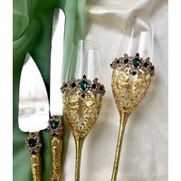 Personalisierte Hochzeit Flöten Sand Tortenheber Messer Gold Smaragd Gläser Und Kuchen Set Grün Champagner Braut Bräutigam von WarmhomeGifts