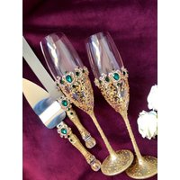 Personalisierte Hochzeit Flöten Sand Tortenheber Messer Gold Smaragd Gläser Und Kuchen-Set Grün Champagner Braut Bräutigam von WarmhomeGifts