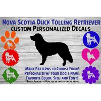 Nova Scotia Ente Tolling Retriever Personalisiert Hund Silhouette Vinyl Aufkleber - Sticker Auto Custom Name Tumbler von WaterfallGlenDesigns