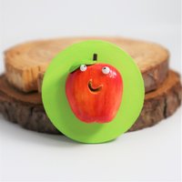 Apfel Magnet, Handgemachte Polymer Clay Obst, Obst Liebhaber Geschenk Dekor, Lustiger Kühlschrankmagnet, Kinder Schließfach Kunst, Lehrer Geschenk von WayOutsideStudios