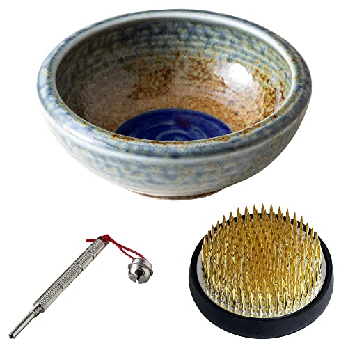 Wazakura Ikebana Werkzeug-Set, Hergestellt in Japan, Minoyaki Vase + 61mm Kenzan + Kenzan Pflegewerkzeug - Blau & Braune Vase + Messing Kenzan von Wazakura