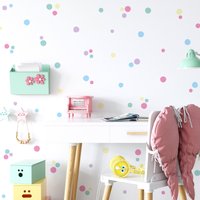 Polka Dot Wandtattoo | Pastell Wandsticker Für Kinderzimmer, Spielzimmer Pvc-Frei, Kein Geruch Peel & Stick Wandtattoos von WeAreBirdieBirdie