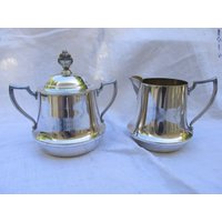 Vintage Silberplatte Milchkännchen Und Zucker Set - Gold Wash Interior von WeDigSilver