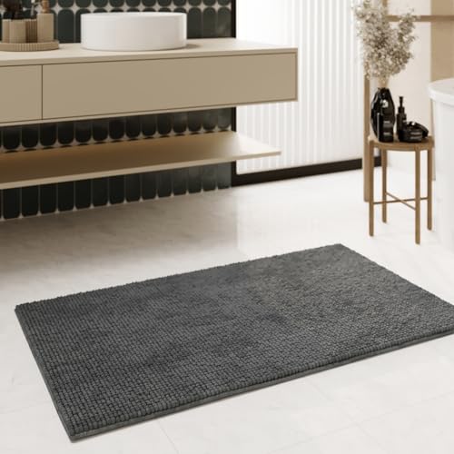 Moderner Chenille Badteppich von WECONhome Basics - rutschfest, Waschbar, Saugfähig - Stilvoll für jedes Badezimmer – Balu (70 x 120 cm, grau anthrazit) von Wecon home Basics