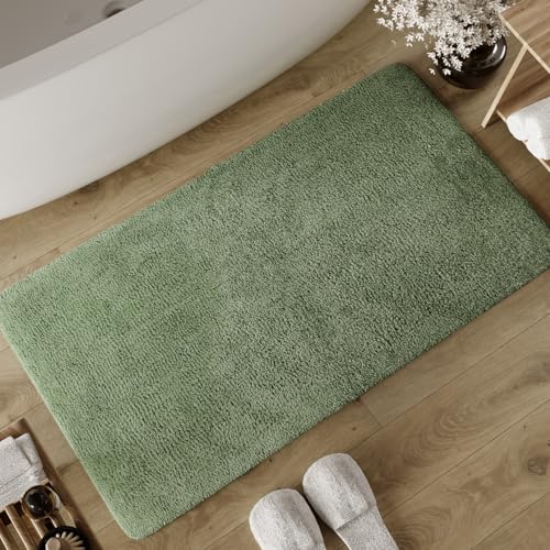 Wecon Home Basics Badteppich Erik – Weicher, getufteter Baumwollteppich – Rutschhemmend & waschbar mit weichem Flor und klarer Optik (70 x 120 cm, grün) von Wecon Home