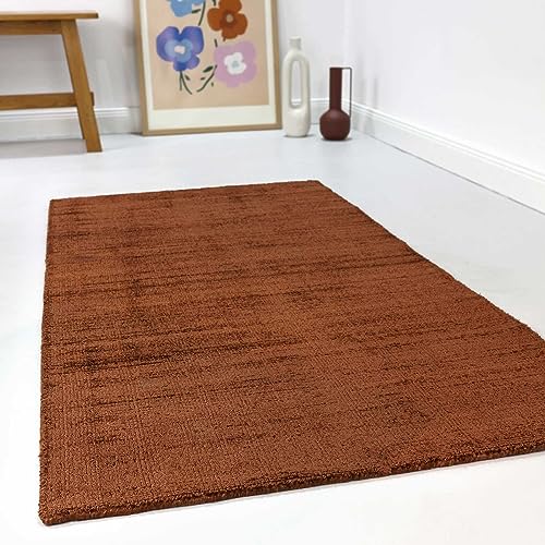 Wecon Home Moderner Schwerer Kurzflor Teppich der Marke Esprit aus strapazierfähigem Polysilk mit Seideneffekt für Wohnzimmer, Schlafzimmer und Arbeitszimmer – Gil (130 x 190 cm, Terracotta braun) von Wecon Home