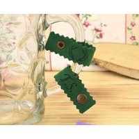 Maßkrugband Graviert "Initialen Mit Symbol' in 27 Filz-Farben Für Den Henkel - 24 Symbole Wählbar von WeddingManiaShop