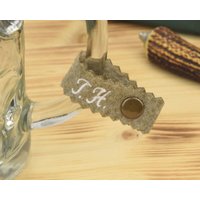 Maßkrugband "Initialen' in 34 Filz-Farben Für Den Henkel - Henkelband Maßkrugmarkierer, Bierkrugband von WeddingManiaShop
