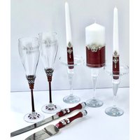 Burgund-Set Von 6 Burgund Champagner Flöten Kuchen Server Und Messer Einheit Kerze Set Hochzeit Gläser von WeddingTableStudio