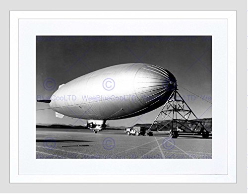 VINTAGE TRANSPORT AIRSHIP BLIMP ZEPPELIN BALLOON FRAMED ART PRINT B12X12439 von Wee Blue Coo