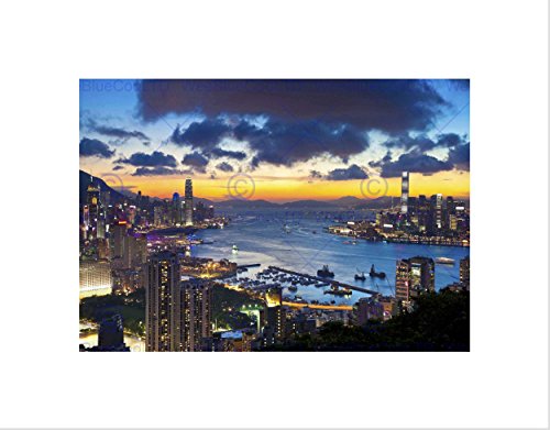 PHOTOGRAPH CITYSCAPE HONG KONG KOWLOON SUNSET EVENING FRAMED ART PRINT B12X13638 von Wee Blue Coo