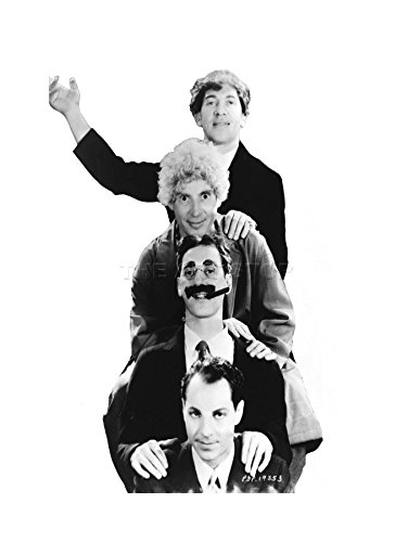 PHOTO BLACK WHITE HARPO GROUCHO MARX BROTHERS FRAMED ART PRINT PICTURE F12X836 von Wee Blue Coo