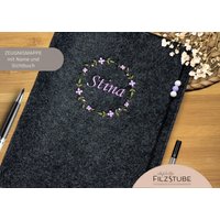 Zeugnismappe Mädchen Inkl. Sichtbuch A4 Filz Bestickt Mit Name Geschenk Einschulung Schulanfang Zeugnis Dokumentenordner Sammelmappe Zeugnismappe Mädchen Inkl. Sichtbuch A4 Filz Bestickt Mit Name Geschenk Einschulung Schulanfang Zeugnis Dokumentenordner Sammelmappe von WeinbergerDesign