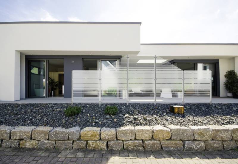 Ambiente Glaszaun Dekor 83 120 x 120 cm gehärtetes 8 mm Glas von ambiente