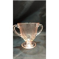 Hazel Atlas Royal Lace Open Sugar in Pink Hazel Atlas Royal Lace Open Sugar in Pink von WellKissMyGlass