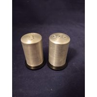 Vintage Gebürstete Aluminium Salz - Und Pfefferstreuer von WellKissMyGlass