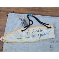 Hängeschild/Wandbild "Wir Sind Im Garten" Aus Holz - Für Den Eingangsbereich Oder Das Eigenheim Handarbeit Mit Der Heimat von Werkstattheldin