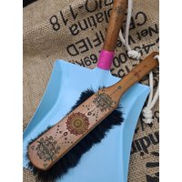 Kehrset - Besen Handbesen Geschenk Zum Einzug Handarbeit Witzig Geschenkidee Unikate Hochzeitsgeschenk- Personalisiert Kehrset - Besen Handbesen Geschenk Zum Einzug Handarbeit Witzig Geschenkidee Unikate Hochzeitsgeschenk- Personalisiert von Werkstattheldin