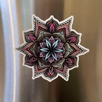 Bunter Mandala Magnet von WestCoastKarmaArt