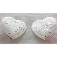 Neues Paar Herz Hansen Trense Loop Zurück Conchos Gravur Silberplatte Western Pferd Tack Hardware Schal Kopfstück von WestCoastTack