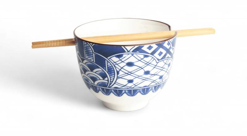 WestCraft Snackschale Soba-Bowls ASIATICA, Porzellan-Schale, Reis mit Stäbchenhalter Ø 13 cm, Porzellan, (3-tlg), Inkl. Essstäbchen - ideal für Soba, Ramen, Udon oder Reisgerichte. von WestCraft