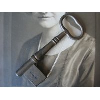 Antiker Schlüssel Aus Messing, Steampunk Schlüssel, Möbelschlüssel, Schreibtischschlüssel von WestEndMarket