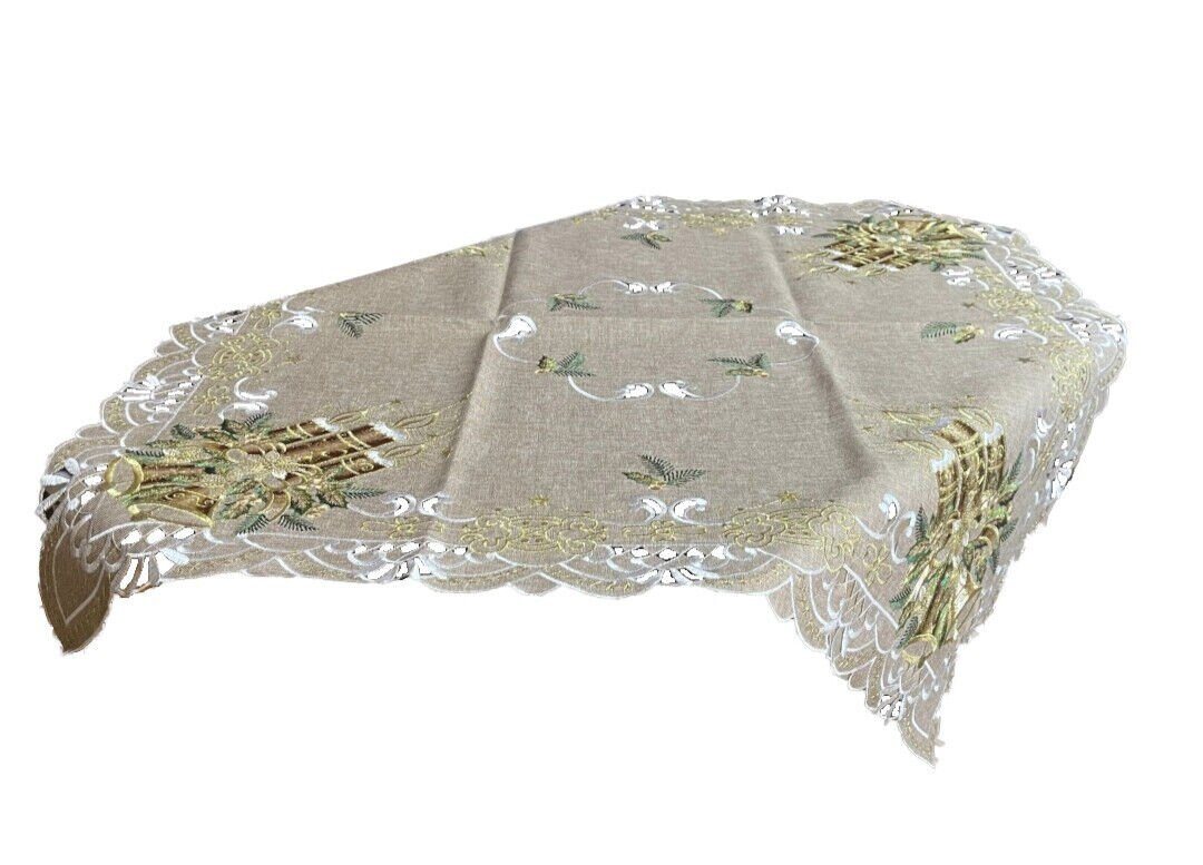 Westernlifestyle Mitteldecke Beige / Gold Weihnachtstischdecke Mitteldecke Westernlifestyle Mitteldecke Beige / Gold Weihnachtstischdecke Mitteldecke von Westernlifestyle
