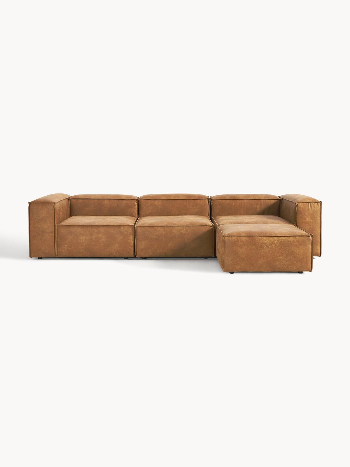 Modulares Sofa Lennon (4-Sitzer) aus recyceltem Leder mit Hocker von Westwing Collection