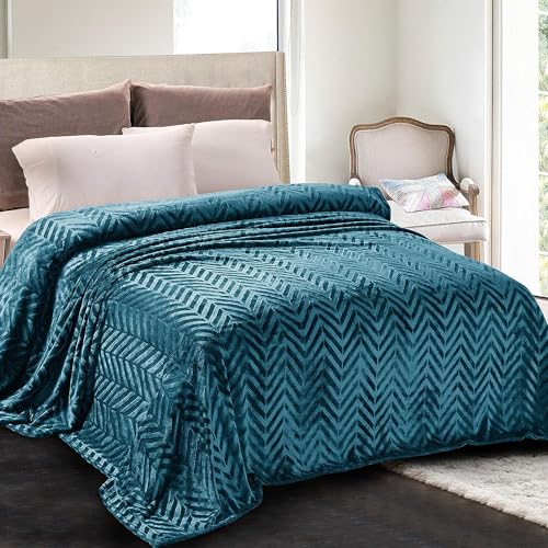 Whale Flotilla Kuscheldecke mit Chevron Muster 220x240 cm, Warme Tagesdecke Wohndecke Superweiche und Kuschelige Fleecedecke Flanell Decke, Graublau von Whale Flotilla