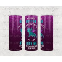 Sonderanfertigung "My Nice Button Is Out Of Order. But My Bite Me Works Just Fine" , 20Oz Oder 30Oz Becher, Tolles Geschenk Für Drachenliebhaber." von WhatASaltyMug