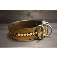 Personalisiertes Hundehalsband Aus Leder Mit Namen Für Große Und Mittlere Hunderassen von WheatLeather