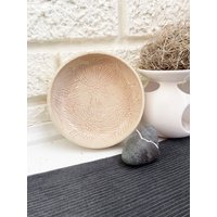 Creme & Rosa Blumen Design Keramik Schale, Ringschalenhalter, Kleiner Behälter, Töpferkunst von WheelThatUp