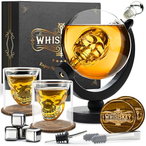 Whisiskey – Whisky Karaffe - Skull Dekanter - Whisky Geschenkset - Whiskey Set – 900ML – Whisky Geschenke für Männer – Männergeschenke - Geschenk Inkl. 4 Whiskey Steine, 2 Whiskey Gläser & 4 Zubehör von Whisiskey