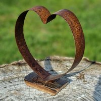 Herz Aus Whisky Fassring Und Fassdaube Jedes Stück Ein Unikat - Medium Herz Aus Whisky Fassring Und Fassdaube Jedes Stück Ein Unikat - Medium von WhiskyDeko