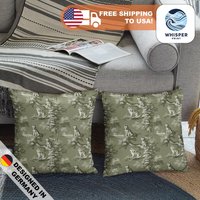 Whisperprint® French Toile Deep Olive Green Husky Dog Style Print - Cottagecore Spun Polyester Square Pillowcase/Cover von WhisperPrintStore