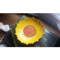 Handgefertigtes Leder Tablett Sonnenblume Design, Rustikales Wohn Dekor von WhitakerLeatherCo