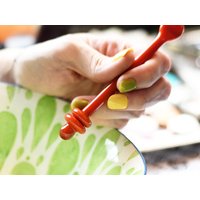 Handgefertigter Glas Honiglöffel/Getränkerührer Swizzle Stick - 26 Farben 13 Bis 20 Zoll Wiederverwendbar Made in Usa Spülmaschinenfest von WhiteCrowsNest