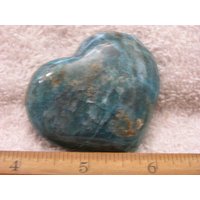 Blauer Apatit Herz Handschmeichler Stein Größer Beidseitig Poliert 5, 7-7, 5 cm Dh73 von WhiteRinoGems