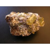 Gelbe Apatit Kristalle Auf Matrix Mexiko 3.5x2.5 Inch 250 Gms A1 von WhiteRinoGems
