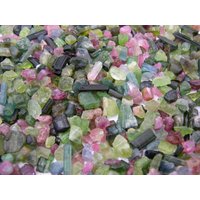 Grün Rot Blau Turmalin Kristall 4-12 Mm 1/8 Pfund Viel Grün Rot Blau Turmalin Kristall 4-12 Mm 1/8 Pfund Viel von WhiteRinoGems