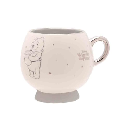 Disney 100 Premium Tasse – Winnie Puuh Disney 100 Premium Tasse – Winnie Puuh von Widdop and Co