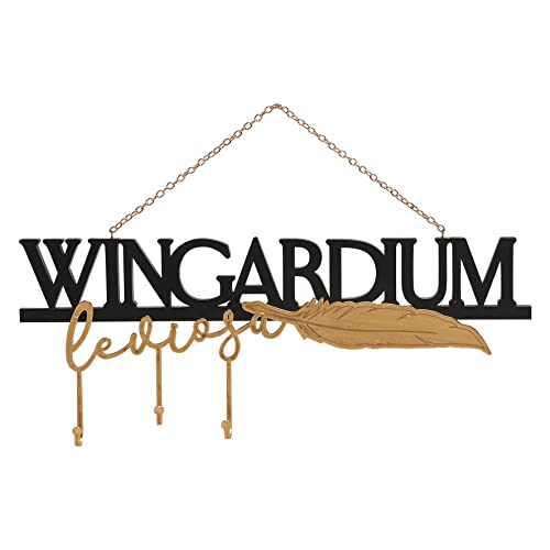 Widdop and Co Zauberschild Harry Potter Wingardium Leviosa Alumni Dekoschild 200mm x 300mm x 25mm Holz Dekoratives Schild Wandmontage Widdop and Co Zauberschild Harry Potter Wingardium Leviosa Alumni Dekoschild 200mm x 300mm x 25mm Holz Dekoratives Schild Wandmontage von Widdop and Co