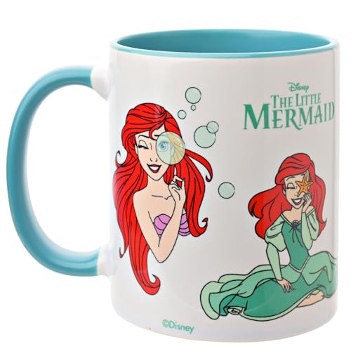 Widdop and Co. Disney The Little Mermaid Arielle Tasse – Blau/Weiß Tee & Kaffee glasierte Steinzeug-Ikonen & Bösewichte Trinkbecher – Offiziell lizenziertes Disney-Merchandise-Produkt (325 ml). von Widdop and Co