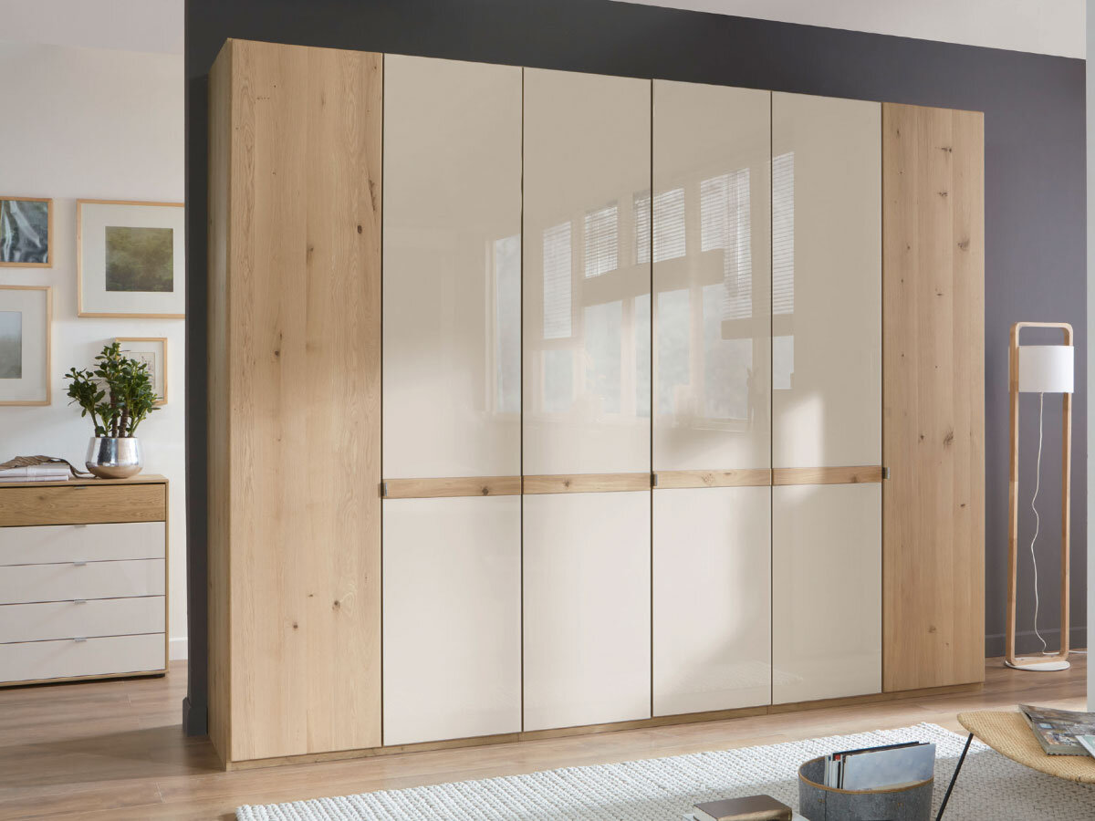 Wiemann Kleiderschrank Bari Eiche bianco teilmassiv 236 cm 50 cm (1-türig - links angeschlagen) Außentüren in Holz - Mitteltüren Kristallspiegel von Wiemann