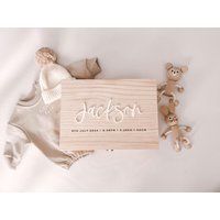 Personalisierte Baby Erinnerungsbox - Holz Graviert Mit Acryl Name Neugeborenen Andenken Memory Box Baby-Dusche-Geschenk Personalisierte Baby Erinnerungsbox - Holz Graviert Mit Acryl Name Neugeborenen Andenken Memory Box Baby-Dusche-Geschenk von WildPineLaser