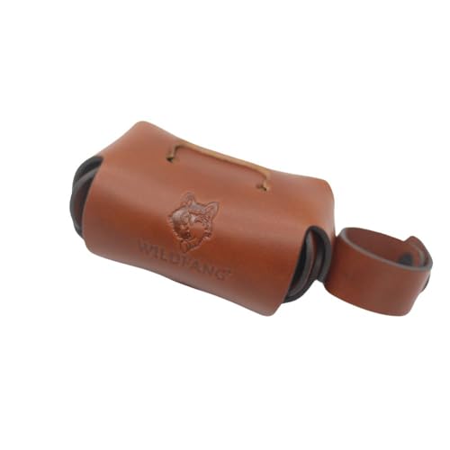 Wildfang Kotbeutelspender aus Leder mit Logo, Doppelfach für Kotbeutelrollen, Hundeaccessoire Wildfang Kotbeutelspender aus Leder mit Logo, Doppelfach für Kotbeutelrollen, Hundeaccessoire von Wildfang